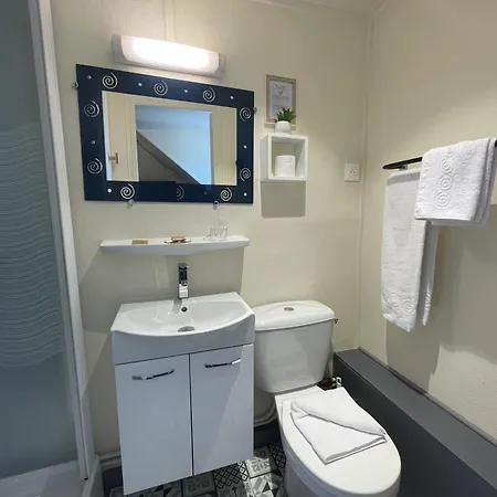 Hotel Le - De Charme 2*