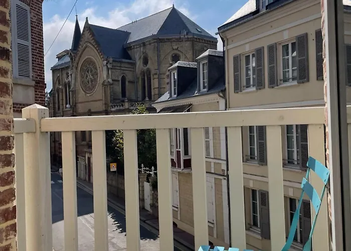 Hotel Le - De Charme 2*