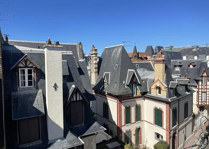 Hotel Le - De Charme 2*