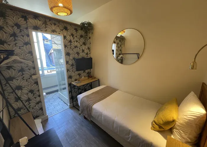 Le - De Charme Hotel