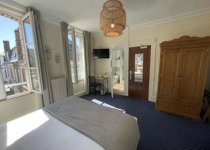 Hotel Le - De Charme 2*