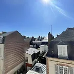 Le - De Charme 2* Trouville-sur-Mer