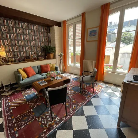 ホテル Le - De Charme トルヴィル＝シュル＝メール