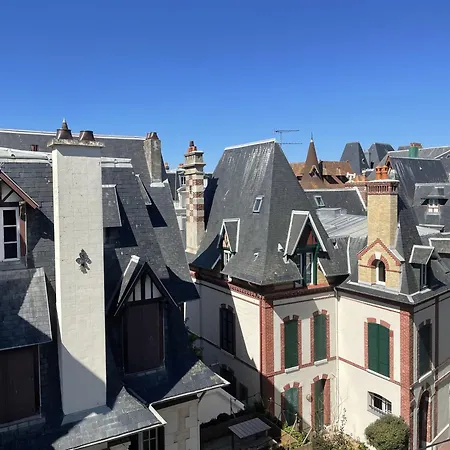 Ξενοδοχείο Le - De Charme 2*